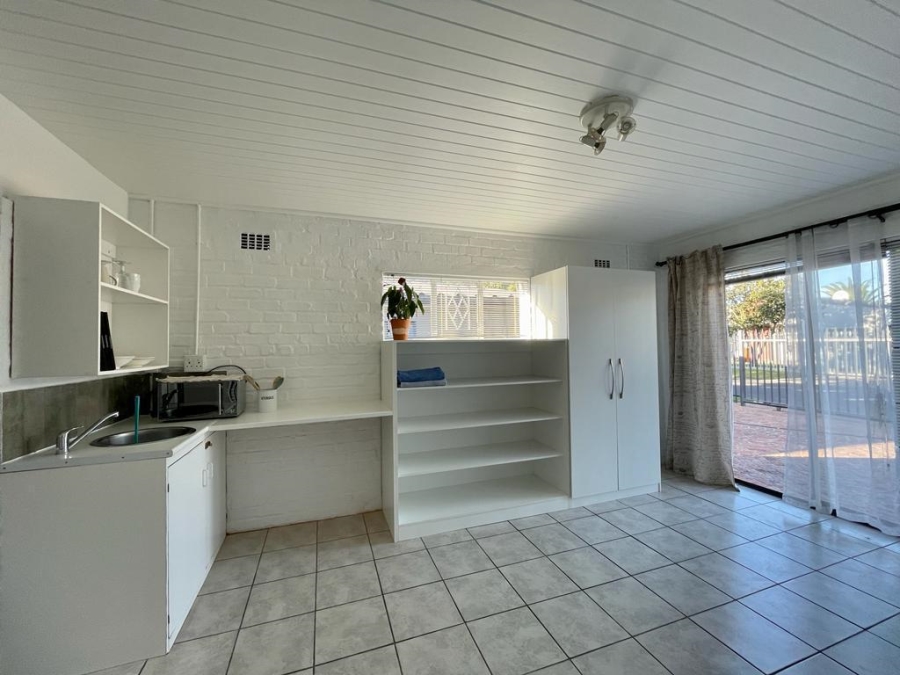 To Let 0 Bedroom Property for Rent in Silver Oaks Western Cape